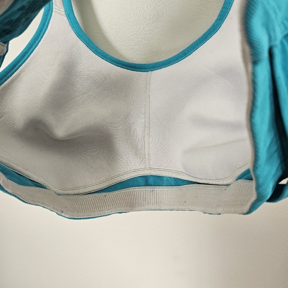Champion Blue Sports Bra Athletic Athleisure Neutral 360 Max Support Racerback - Picture 7 of 13